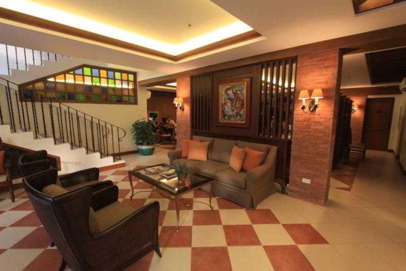 Hotel Emilia Davao Экстерьер фото